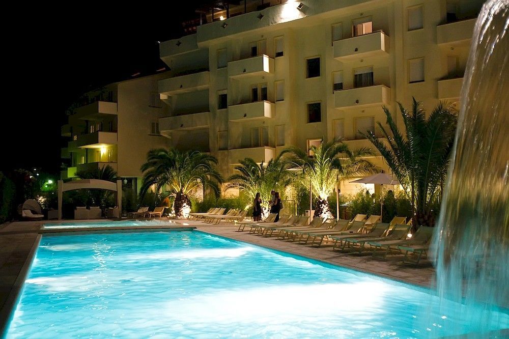 Hotel Residence Stella del Mare Vada Exterior foto